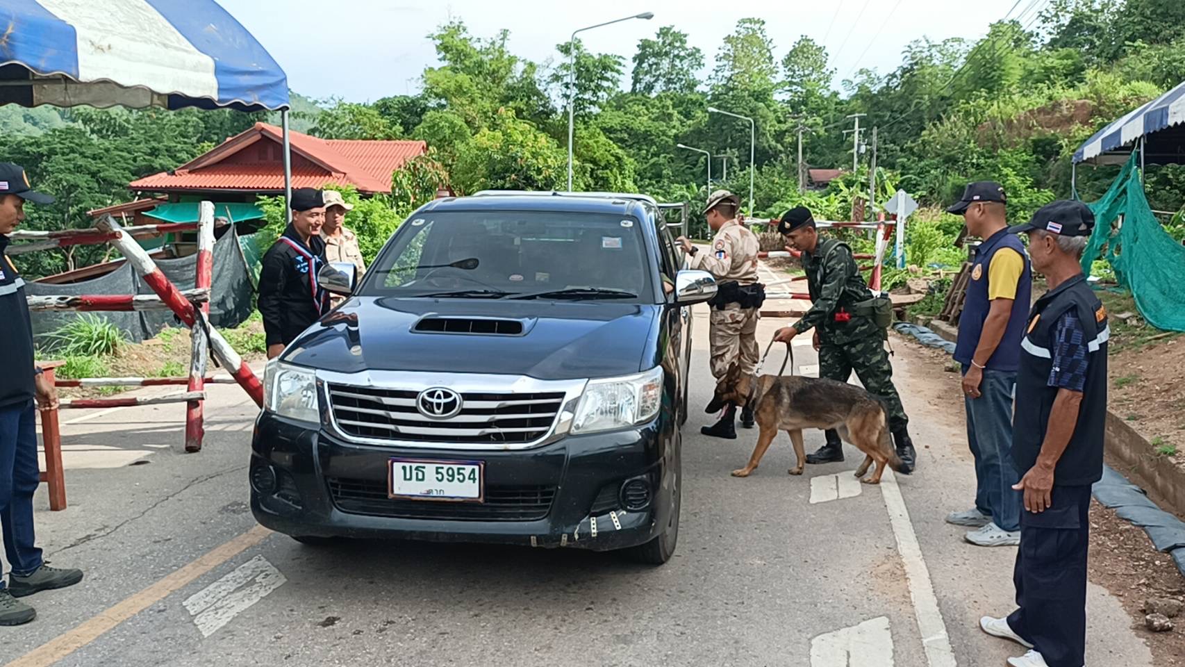 ภาพการตั้งด่าน