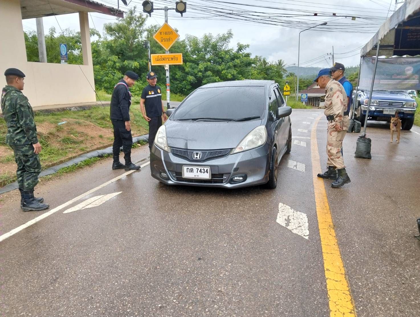 ภาพด่านตรวจ